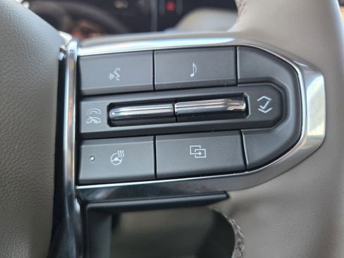 New 2026 GMC Yukon Denali w/ Denali Reserve Package image 16