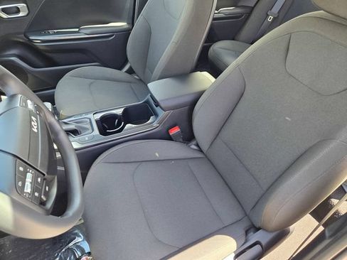 New 2026 Kia K4 FWD image 17