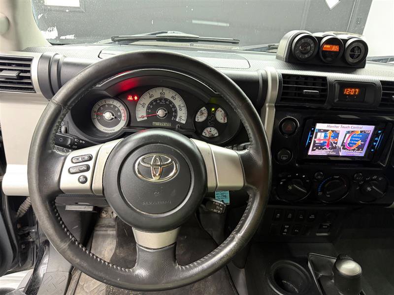 Used 2010 Toyota FJ Cruiser 4WD w/ Upgrade Pkg 2 image 13