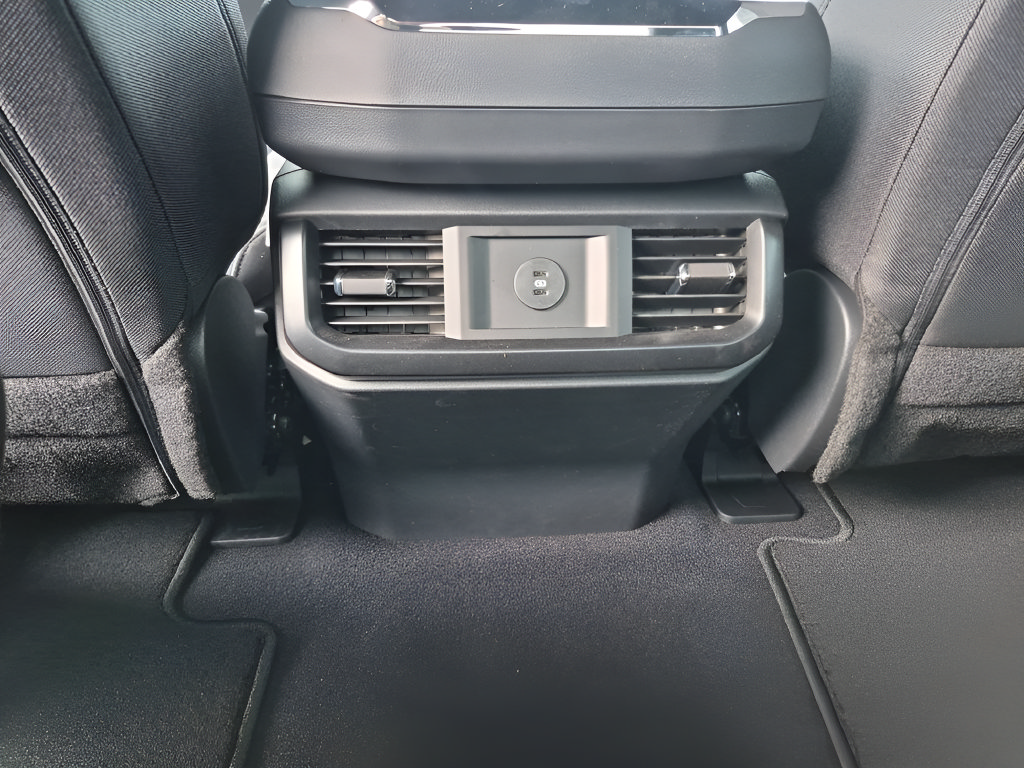Used 2026 Ford F150 STX w/ Equipment Group 200A RWD image 14