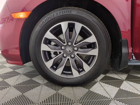 Certified 2024 Honda Odyssey EX-L image 30