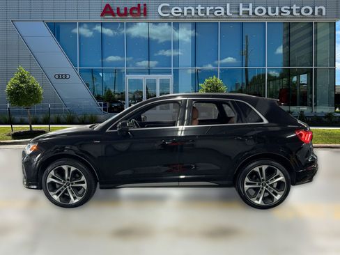 Used 2020 Audi Q3 2.0T Premium Plus w/ Premium Plus Package image 2