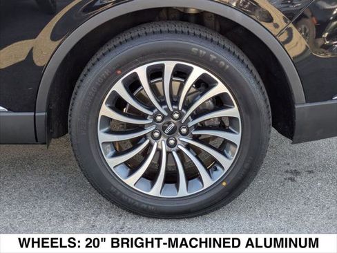 Used 2023 Lincoln Aviator Reserve w/ Equipment Group 201A image 9