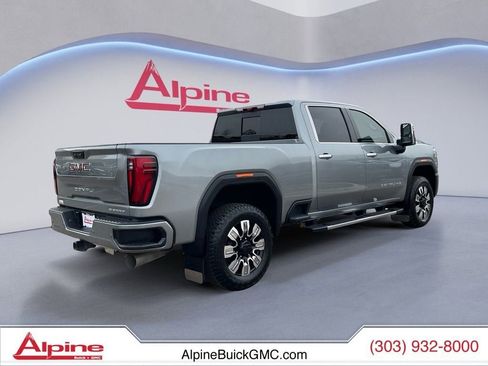 Used 2025 GMC Sierra 3500 Denali w/ Denali Reserve Package image 5
