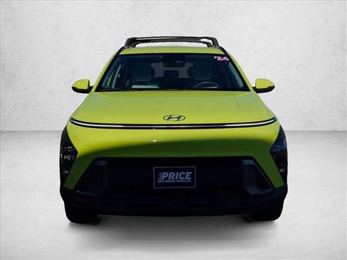 Used 2024 Hyundai Kona SEL w/ Convenience Package AWD/4WD image 2