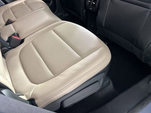 Used 2022 Ford Escape SEL w/ Technology Package image 34