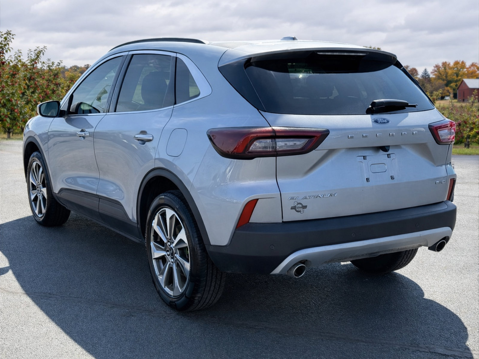 Used 2024 Ford Escape Platinum AWD/4WD image 6
