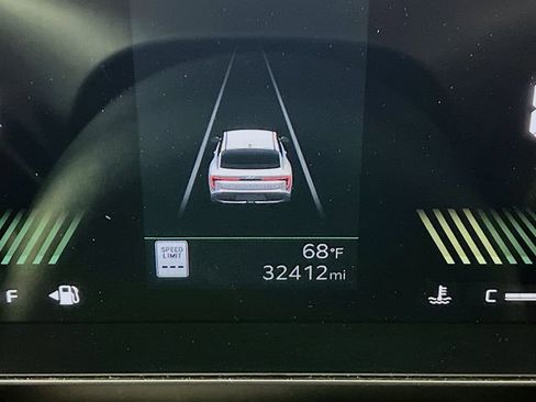 Used 2025 Kia K4 LXS image 15