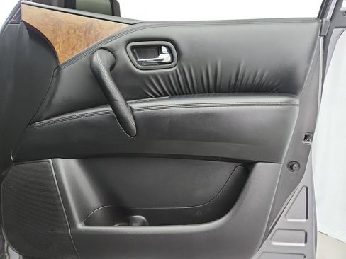 Used 2023 Nissan Armada SL image 36