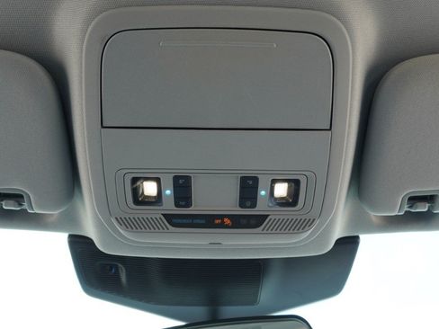Used 2023 Ford Explorer XLT w/ Equipment Group 202A RWD image 25