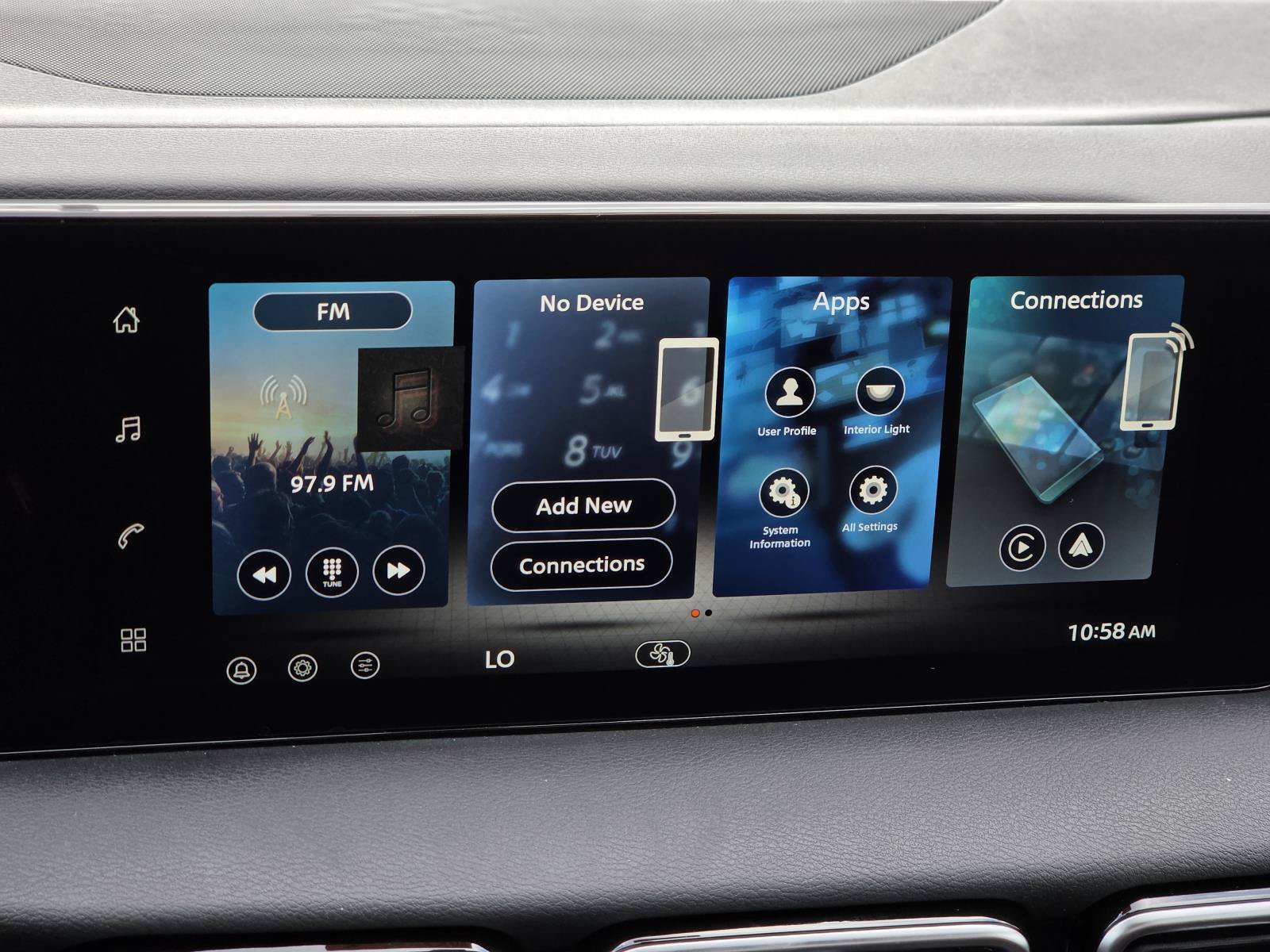 New 2027 Nissan Sentra SR FWD image 19