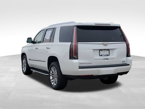 Used 2020 Cadillac Escalade 4WD image 4