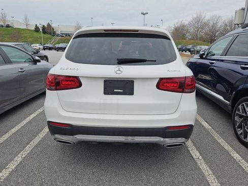 Used 2021 Mercedes-Benz GLC 300 4MATIC w/ Premium Package image 5