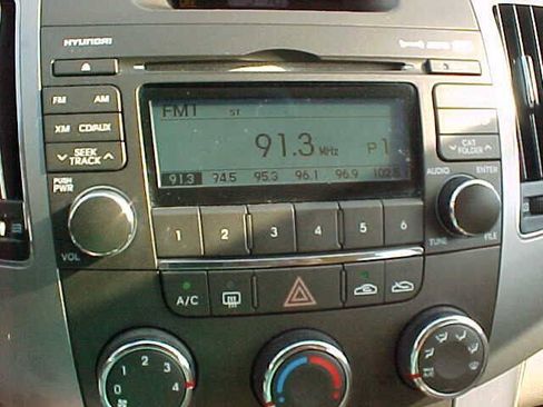 Used 2010 Hyundai Sonata GLS FWD image 20