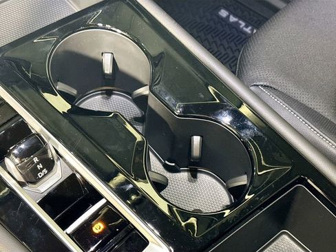 New 2026 Volkswagen Atlas SE image 15