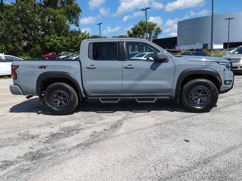 New 2025 Nissan Frontier PRO-4X w/ Pro Convenience Package AWD/4WD image 4