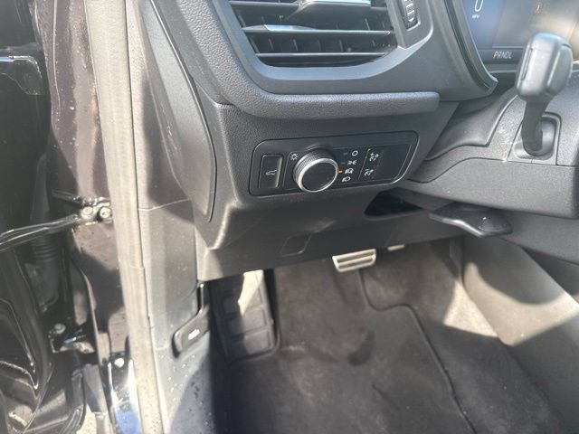 Used 2024 Ford Escape ST-Line w/ Tech Pack #1 AWD/4WD image 19