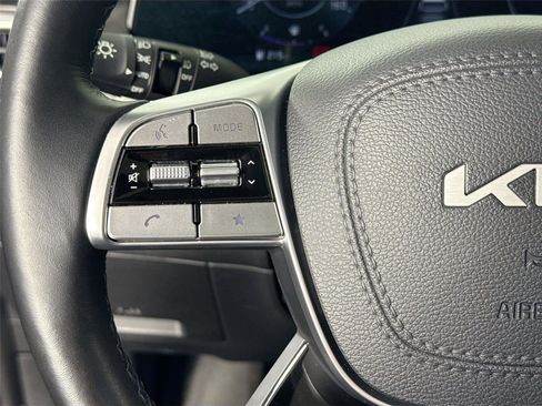Used 2025 Kia Telluride SX X-Line image 18