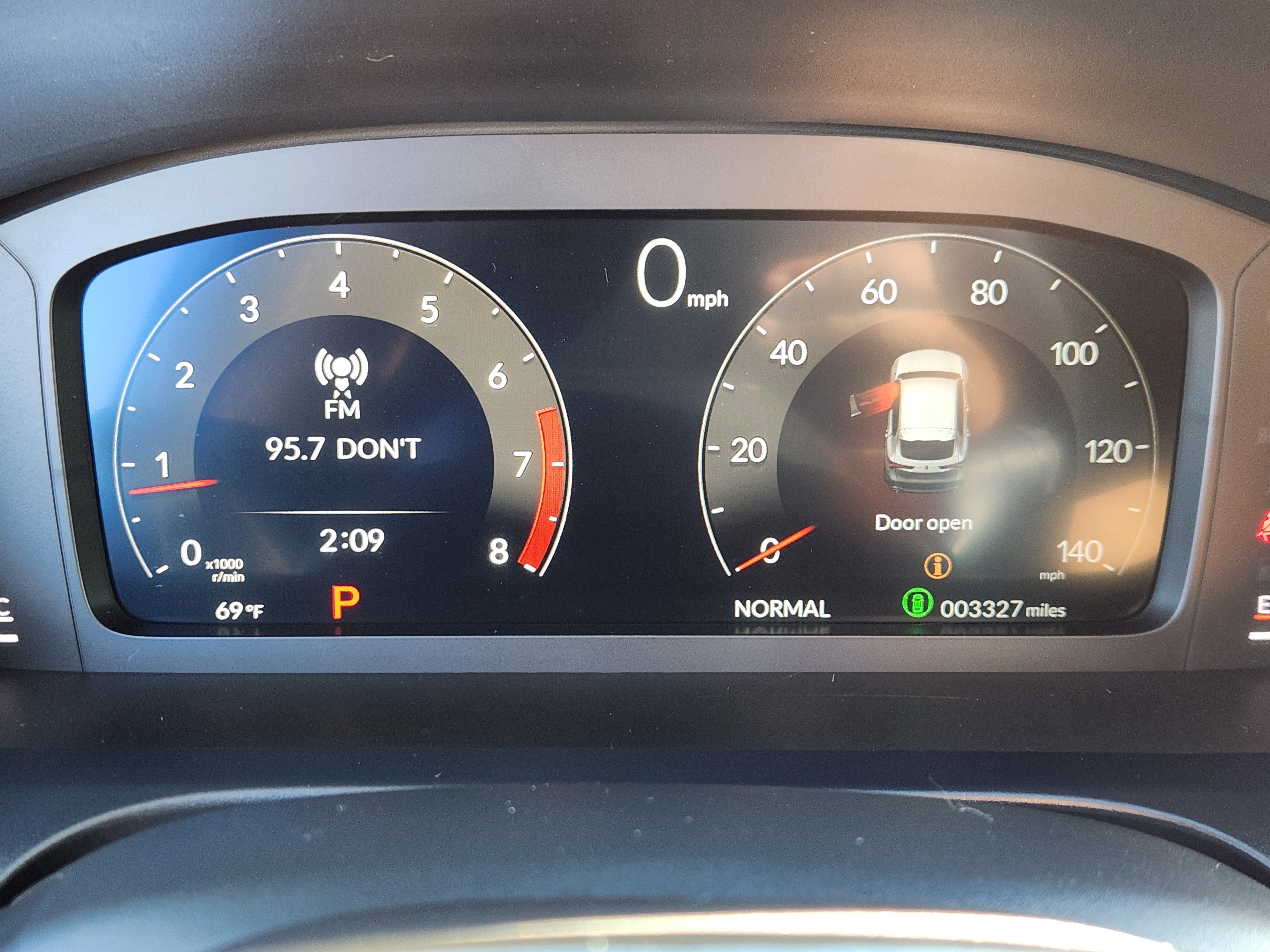 Certified 2025 Acura ADX A-Spec AWD/4WD image 10