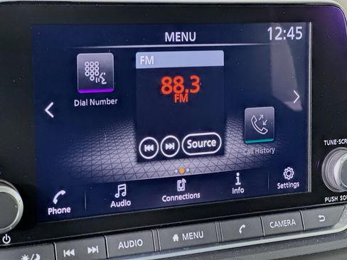 Used 2023 Nissan Rogue S FWD image 21