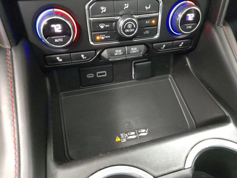 Used 2023 Chevrolet Tahoe RST image 34