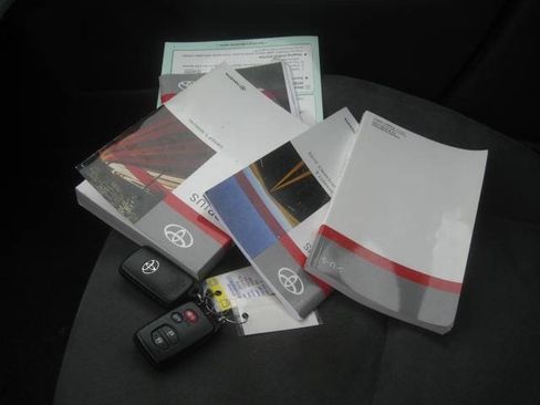 Used 2010 Toyota Prius Two image 34