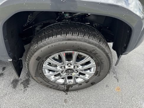 New 2025 Toyota Tacoma Limited AWD/4WD image 10
