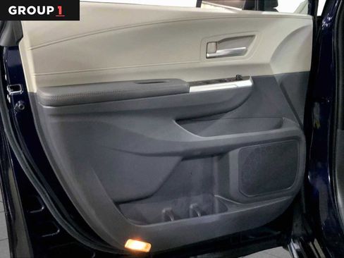 Used 2023 Toyota Sienna XLE w/ XLE Plus Package AWD/4WD image 22