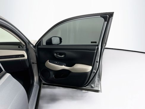 Used 2025 Honda HR-V EX-L image 31