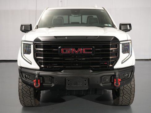 Used 2024 GMC Sierra 1500 AT4X w/ AT4X AEV Edition AWD/4WD image 4