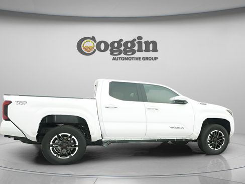 New 2026 Toyota Tacoma TRD Sport AWD/4WD image 19