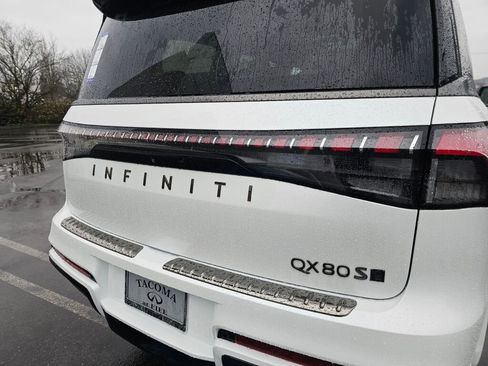 New 2026 INFINITI QX80 4WD image 18