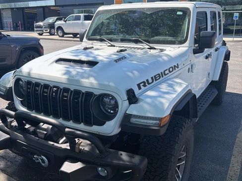 Used 2024 Jeep Wrangler Unlimited Rubicon 392 AWD/4WD image 8