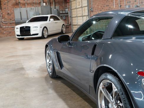 Used 2012 Chevrolet Corvette Grand Sport w/ 3LT Preferred Equipment Group image 19