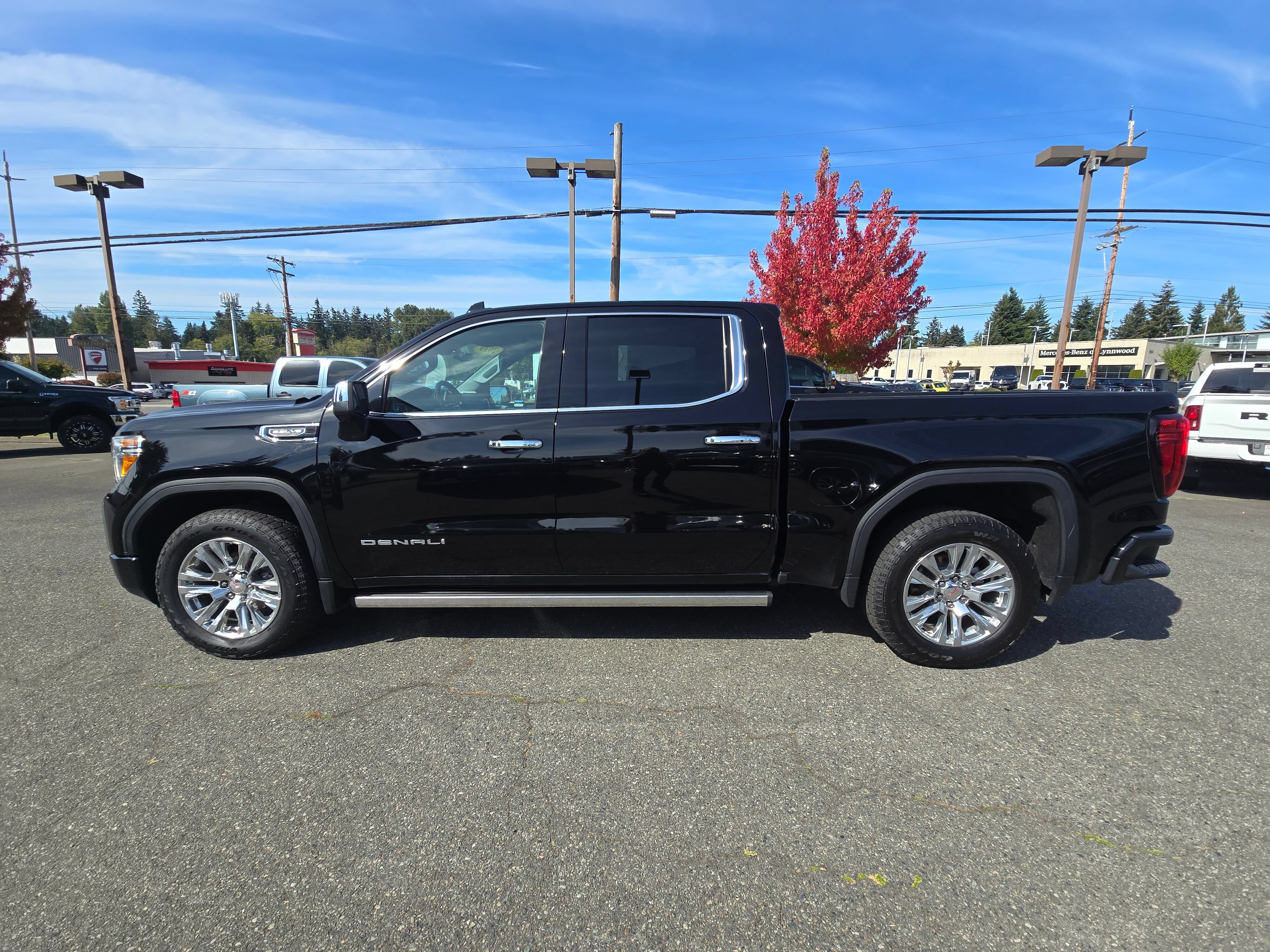 Used 2019 GMC Sierra 1500 Denali w/ Technology Package AWD/4WD image 4