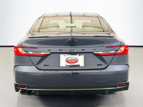 New 2026 Toyota Camry SE w/ Convenience Package FWD image 5
