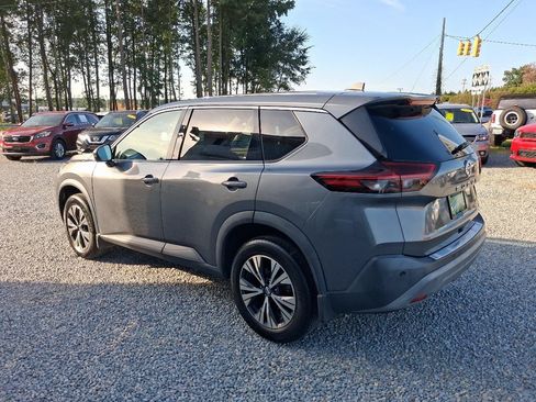 Used 2021 Nissan Rogue SV FWD image 3