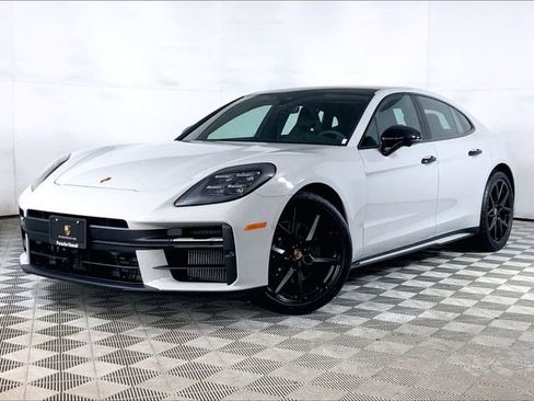 New 2026 Porsche Panamera RWD image 1