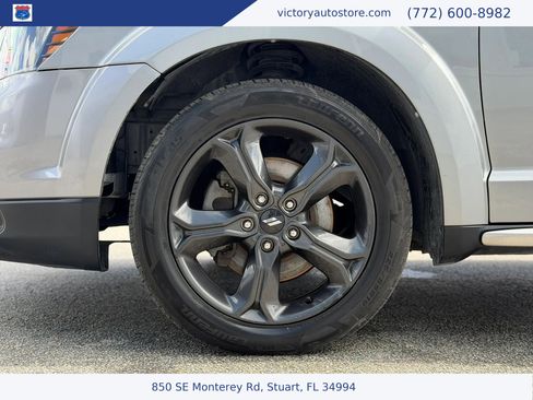 Used 2020 Dodge Journey Crossroad FWD image 9