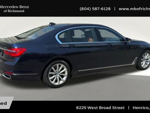 Used 2019 BMW 740i xDrive w/ Executive Package AWD/4WD image 2