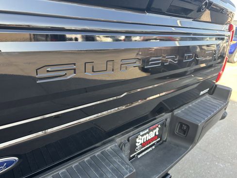 Used 2025 Ford F250 Platinum image 14