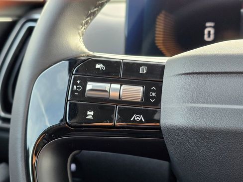 New 2026 Kia Sorento S w/ S Panoramic Sunroof Package image 34