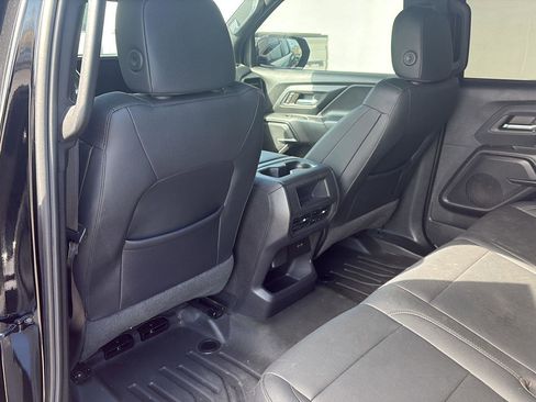 Used 2024 Chevrolet Silverado EV W/T AWD/4WD image 27