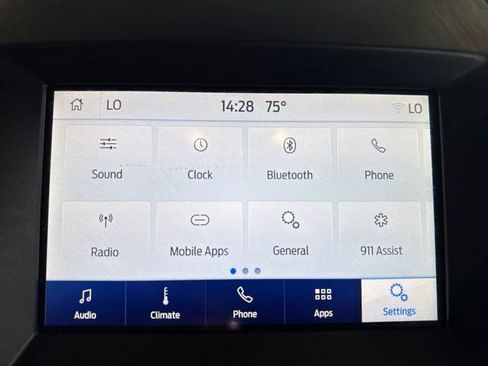 Used 2019 Ford Edge Titanium FWD image 12