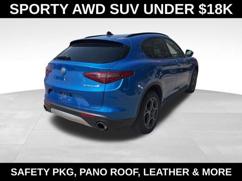 Used 2018 Alfa Romeo Stelvio Ti Sport AWD/4WD image 4