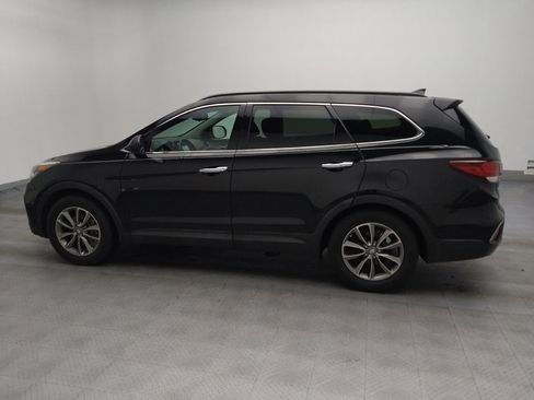 Used 2017 Hyundai Santa Fe SE image 3