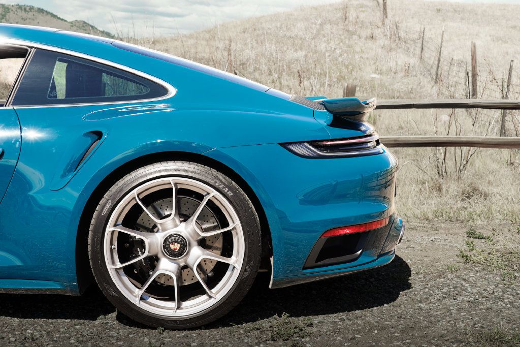 Used 2024 Porsche 911 Turbo w/ 911 Turbo Sportdesign Package AWD/4WD image 25