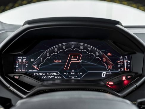 Used 2023 Lamborghini Huracan Tecnica RWD image 17