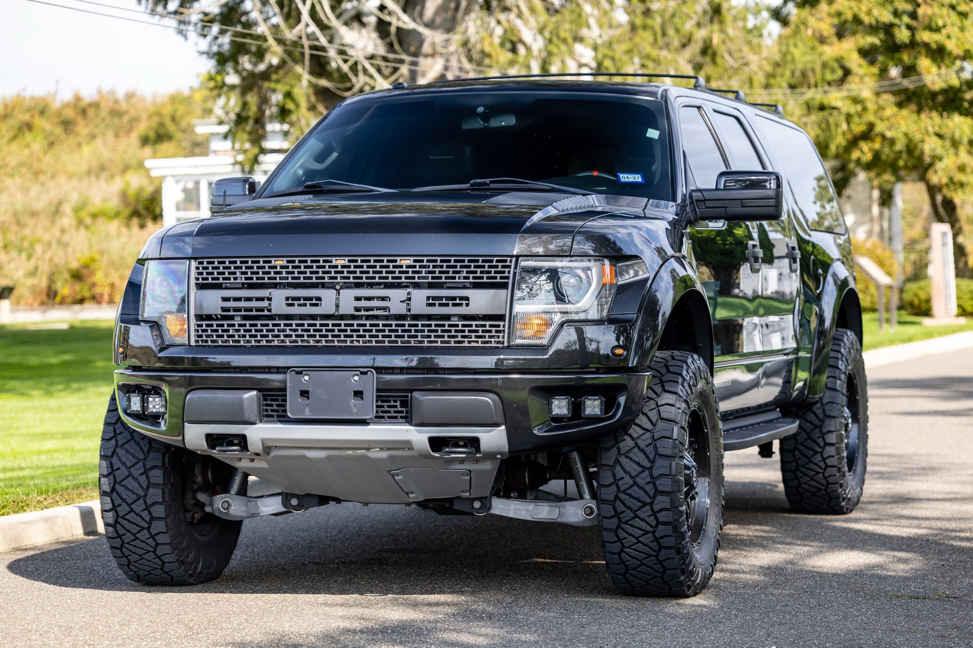 Used 2013 Ford F150 Raptor w/ Luxury Equipment Group AWD/4WD image 4