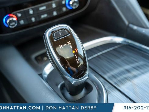 Used 2018 Buick Enclave Premium image 12